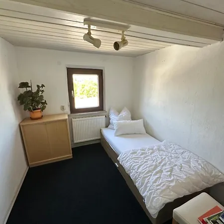 ゲストハウス Corner Haus Rm2